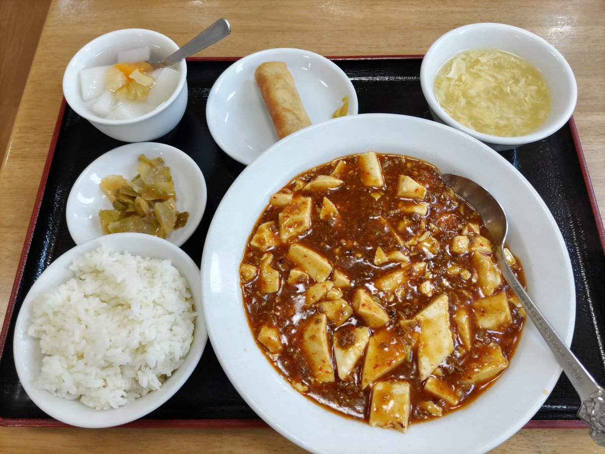 biwanosk's tweet photo. 麻婆豆腐定食、中々辛味が効いて美味しかったです。
#麻婆豆腐
#ランチ 
#丸亀市 https://t.co/F7nHc1C6NU