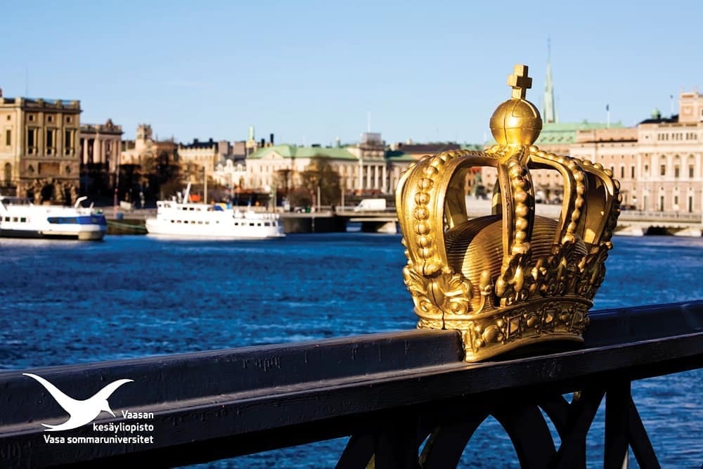 Ruotsin kielen kurssi kauppatieteiden opiskelijoille (VY, 5op) 31.5.- 
Kurssi soveltuu myös muille kuin opiskelijoille.
Verkkokurssilla kehität kielitaitoasi, oli kyse sitten perustaitojen kertaamisesta tai työelämässä tarvittavasta sanastosta. 
tinyurl.com/4undh5jd