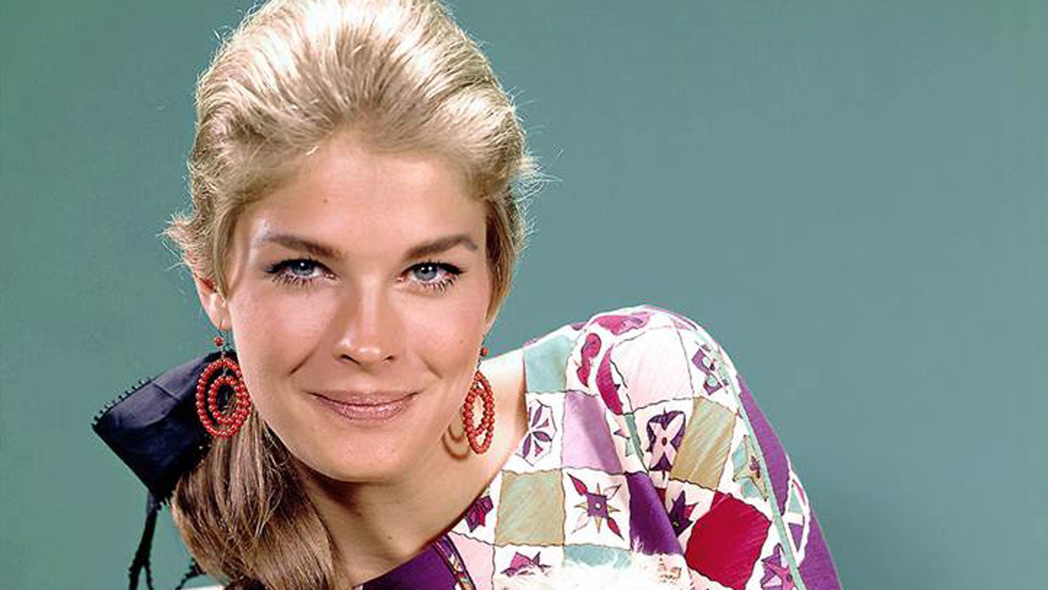 Happy Birthday to Candice Bergen, 76 today 