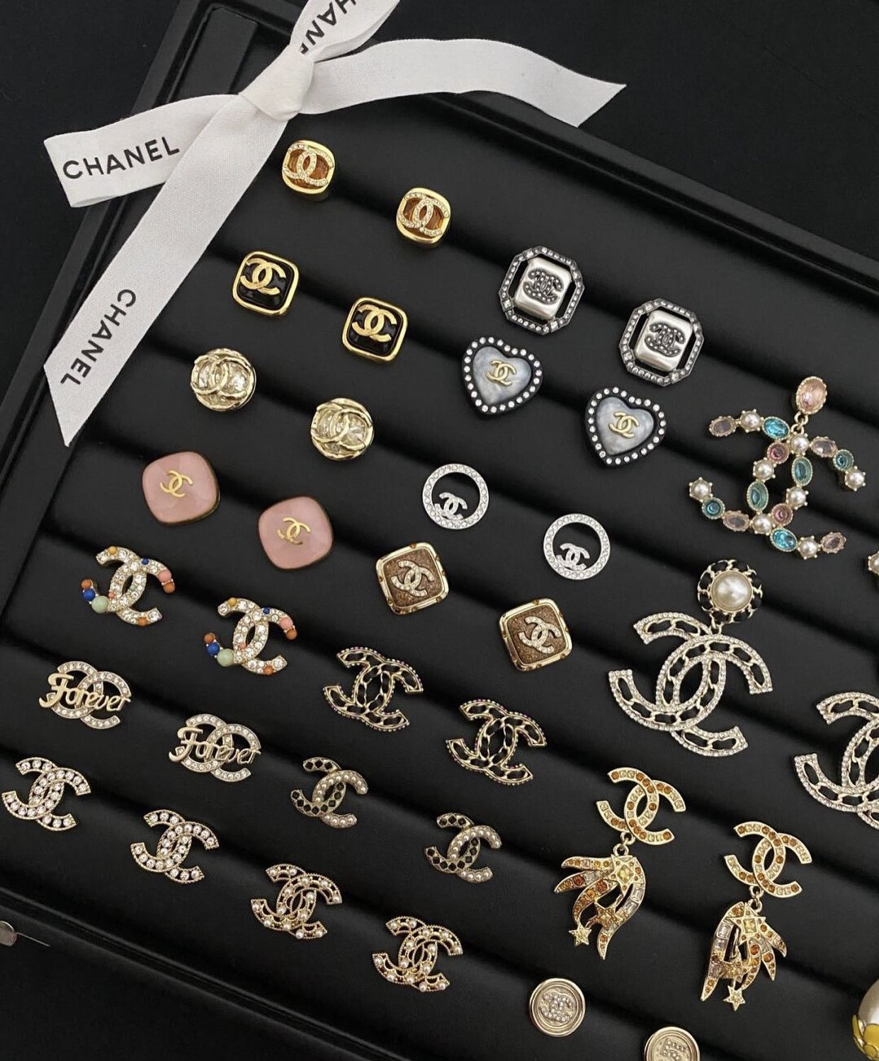 m ✨ on X: chanel earrings  / X