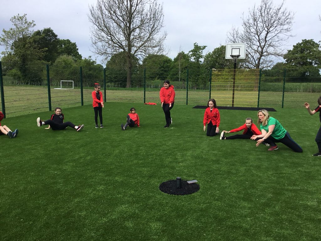 HighLeghPrimary's tweet photo. Class 4 have had lots of fun creating their own ‘Teeth’ dances with Alicia from Creative Steps #sportsweek https://t.co/Sk2EIOuXFz