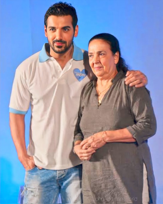 VenetiaSarll's tweet photo. Here's today's post, rafties. Not a lot but enjoy anyway.
https://t.co/pwSKONJvW9
@TheJohnAbraham #AttackMovie #Pathaan #AyyappanumKoshiyumRemake #Pagalpanti #MothersDay #RaftieCreativity 🥰💖✨ https://t.co/TMgH6uvtV1