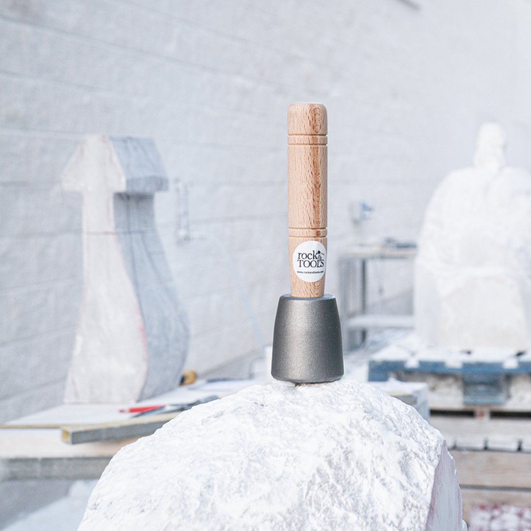 RockandTools's tweet photo. En Rock &amp; Tools encontrarás las mejores herramientas para piedra.

👉Si necesitas 𝗺𝗮́𝘀 𝗶𝗻𝗳𝗼𝗿𝗺𝗮𝗰𝗶𝗼́𝗻 sobre nuestros productos puedes 𝘃𝗶𝘀𝗶𝘁𝗮𝗿 𝗻𝘂𝗲𝘀𝘁𝗿𝗮 𝗽𝗮́𝗴𝗶𝗻𝗮 𝘄𝗲𝗯: https://t.co/KPPqF4PP3L

#herramientaspiedra #herramientaparapiedras https://t.co/NMr4J8YIh9