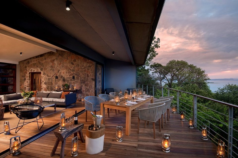 hadestays's tweet photo. Bumi Hills Safari Lodge by African Safari Bush, Kariba, Zimbabwe.  Avg. price a night from US$930.

Note: This is a Luxury lodge.

#HadeLux #VisitZimbabwe #Africa #Safari https://t.co/a1zH4qbGgd