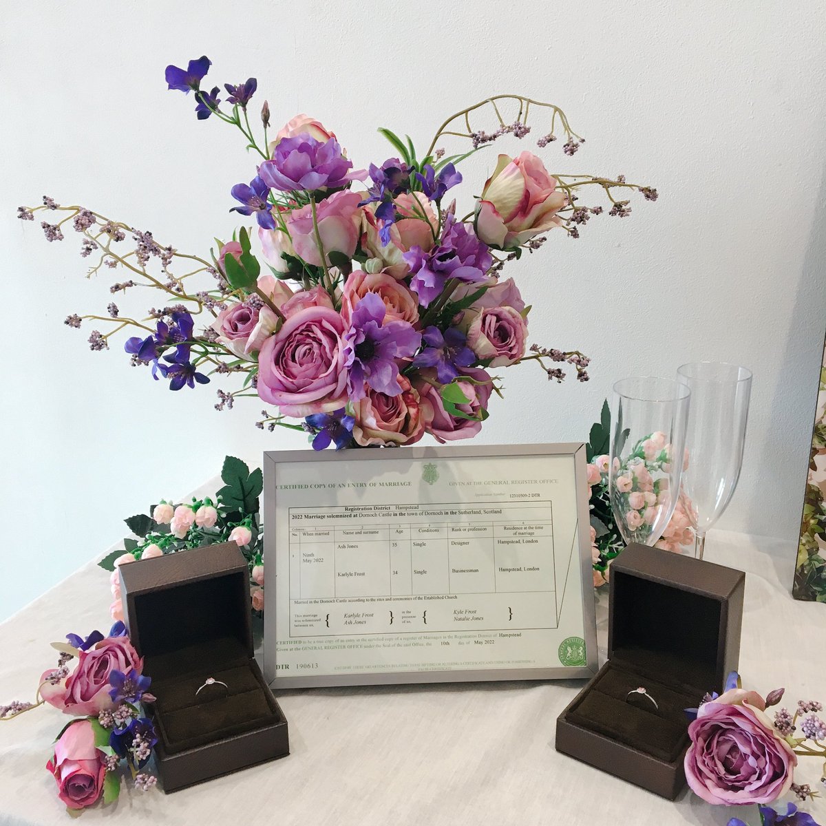 DTRWedding's tweet photo. 𝐓𝐡𝐞 𝐑𝐨𝐚𝐝 𝐭𝐨 𝐄𝐭𝐞𝐫𝐧𝐢𝐭𝐲

오늘로써 행사가 마무리되었습니다. 
행사장에 방문하시어 애쉬와 칼라일의 결혼을 축하해주신 모든 분들께 진심으로 감사드립니다.

... 𝒂𝒏𝒅 𝒕𝒉𝒆𝒚 𝒍𝒊𝒗𝒆𝒅 𝒉𝒂𝒑𝒑𝒊𝒍𝒚 𝒆𝒗𝒆𝒓 𝒂𝒇𝒕𝒆𝒓. https://t.co/bQoIPRO7s4