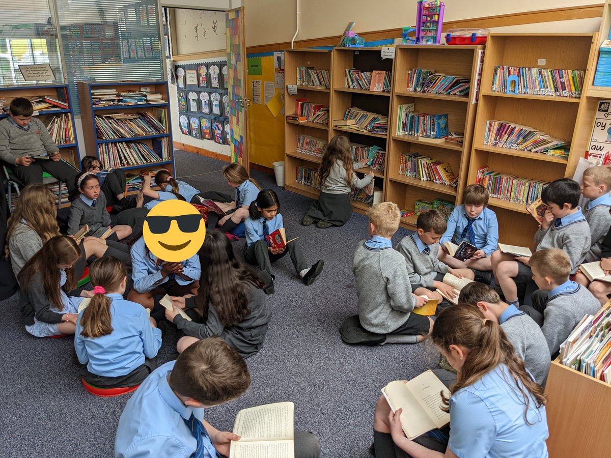 StJosephsERC's tweet photo. Primary 6b enjoyed their weekly trip to the school library. #bookbugs #WeLoveReading https://t.co/6c53d8sMNY