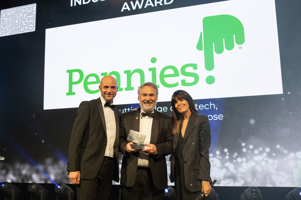 TCPAwards's tweet photo. #TCPA22 saw us welcome more than 1,000 guests as 120 finalists, representing the very best in financial services, battled it out across 20 categories🎉
Head to our website to see the glitz and glamour from a fantastic evening in our event gallery👉https://t.co/coSALJeUst
#TCPA https://t.co/lTuBEYuPoY