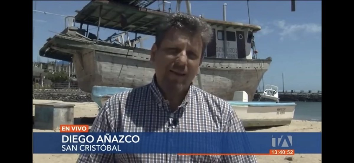 diegoanazco1's tweet photo. Por 3 días el #TongoReef, en #Galapagos ,se convirtió en el epicentro del #Surf🏄🏼‍♀️🏄‍♂️. 

Aunque la copa se la llevó merecidamente #Peru, todos ganaron 🥇. 

Reporte de @Teleamazonas 👉🏽https://t.co/PIUNqDXDLD https://t.co/TKQcAL4A8L