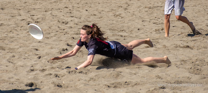 deportemalaga's tweet photo. Ya están publicadas las espectaculares imágenes tomadas durante la celebración de la #copadelsol #ultimate #frisbee

👉 https://t.co/kIYsIpWtaX

@malaga 
@malagacomotq 
#deportemalaga https://t.co/qoEbe0Aqov