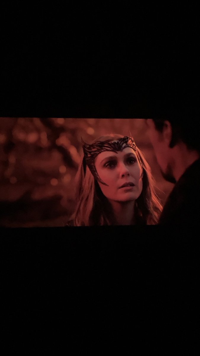 wandaolsen__'s tweet photo. I watched the MoM yesterday and WANDA SOLOS>>>>>>>>>>>
I was the only person at the cinema that was hyping Wanda💀💀💀
 #ElizabethOlsen #BenedictCumberbatch 
#WandaMaximoff 
#ScarletWitch https://t.co/cWOkTqRjgc