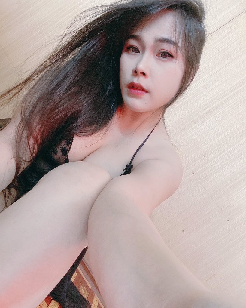 naYesxxx's tweet photo. #Leelabuee 
เจ๊แถวบ้าน ร่านทั้งตัว https://t.co/8RAVlkTlY9