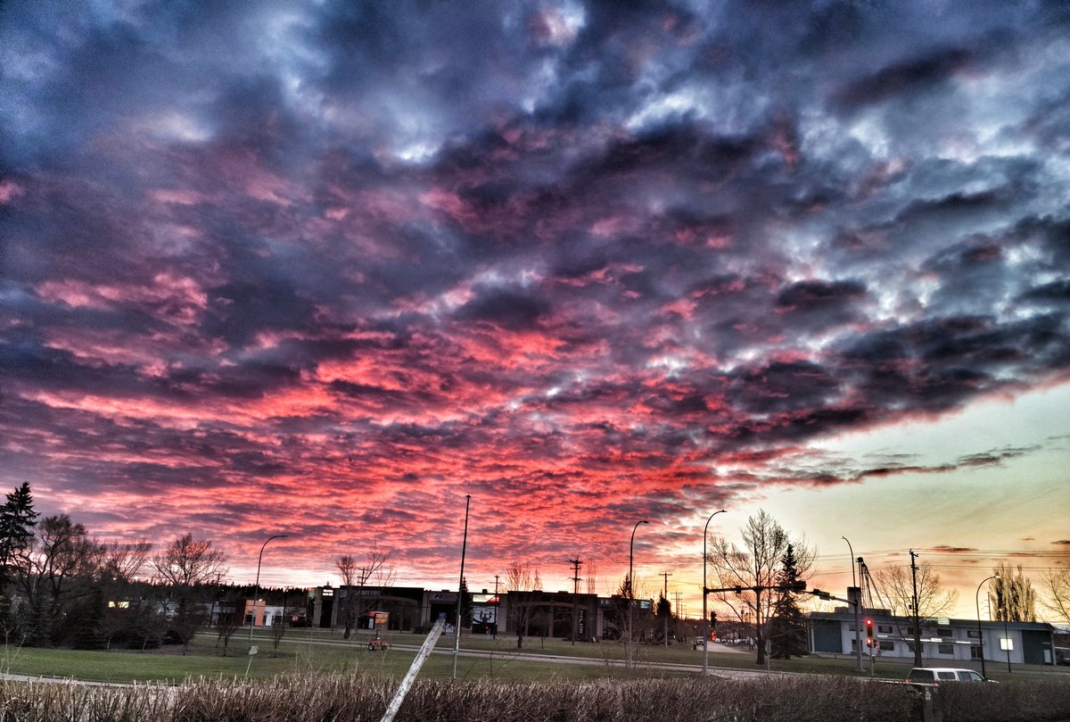 Zed989RedDeer's tweet image. Tony and Graeme - What a glorious start to the day. #redder