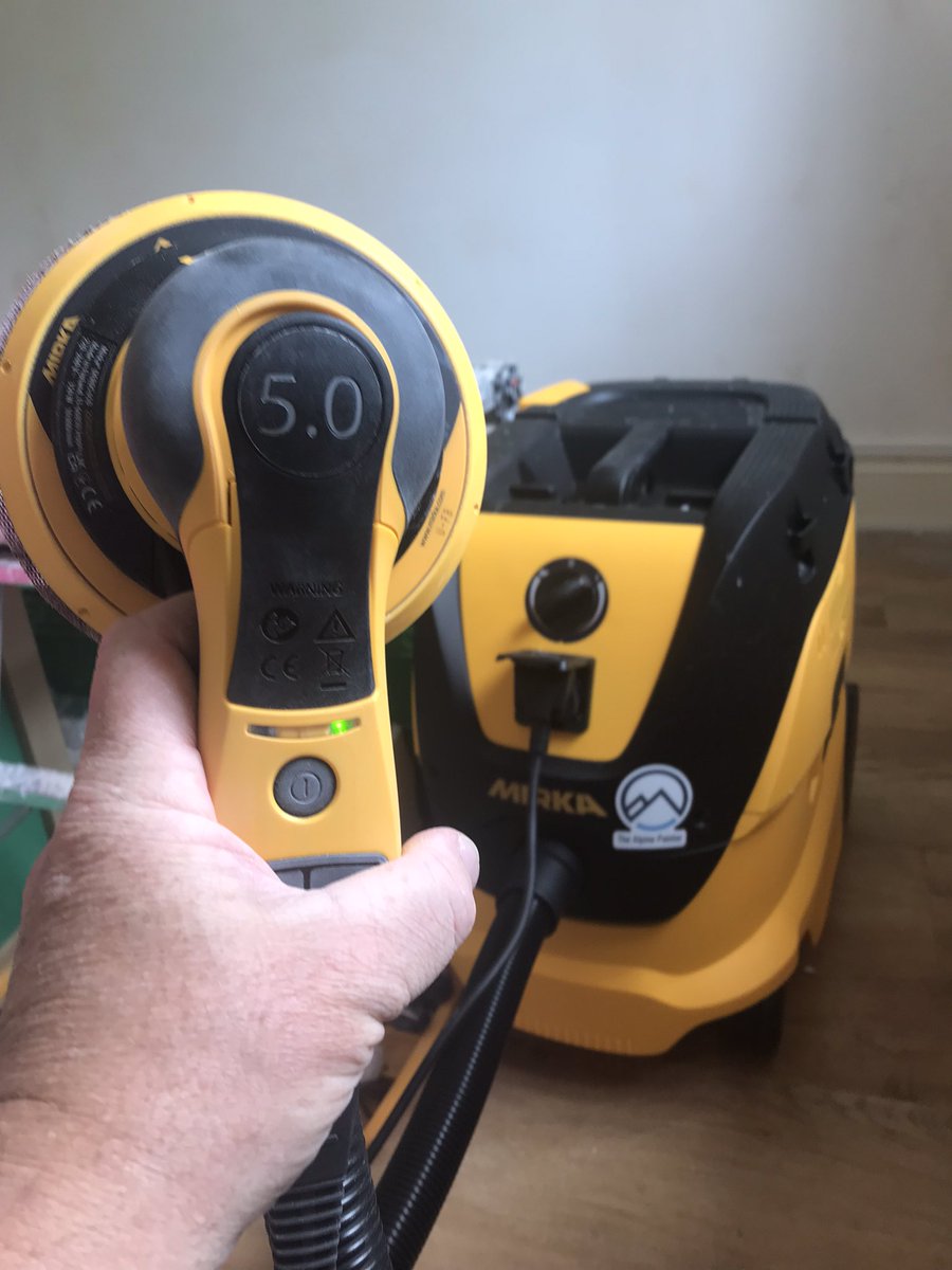 AlpinePainter's tweet photo. New toy day …. If I was going to have another child (I’m not) then it would be called Mirka @MirkaUK #painters #decorators #thealpinepainter #dustfree #sanding #toys #deros https://t.co/0WQnbMFiXn