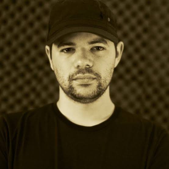 DHN_DeepHouse's tweet photo. Top 5 #SeanMcCabe tracks:
1. Do That with Mike City
2. I Wonder with Nathan Adams
3. DJ Roland Clark presents Urban Soul - Until We Meet Again (Sean McCabe Remix)
4. Shirley Jones & Jean Carne - Whatever It Takes (Sean McCabe Remix)
5. Rocket Love with Dannis Winston https://t.co/JUvuJbqBnb