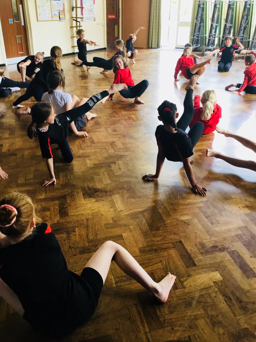 HighLeghPrimary's tweet photo. Great fun creating a dance based on our new science topic - a dance representing the human life cycle #sportsweek @CreativeStepsUK https://t.co/A1tAJVtqOz