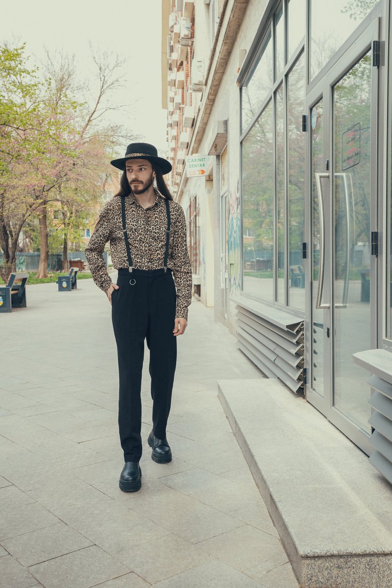 Famost_Ro's tweet photo. #outfit #photography #stretsyle #urban https://t.co/IcjNYCM2Kt https://t.co/HMKweTAdTa