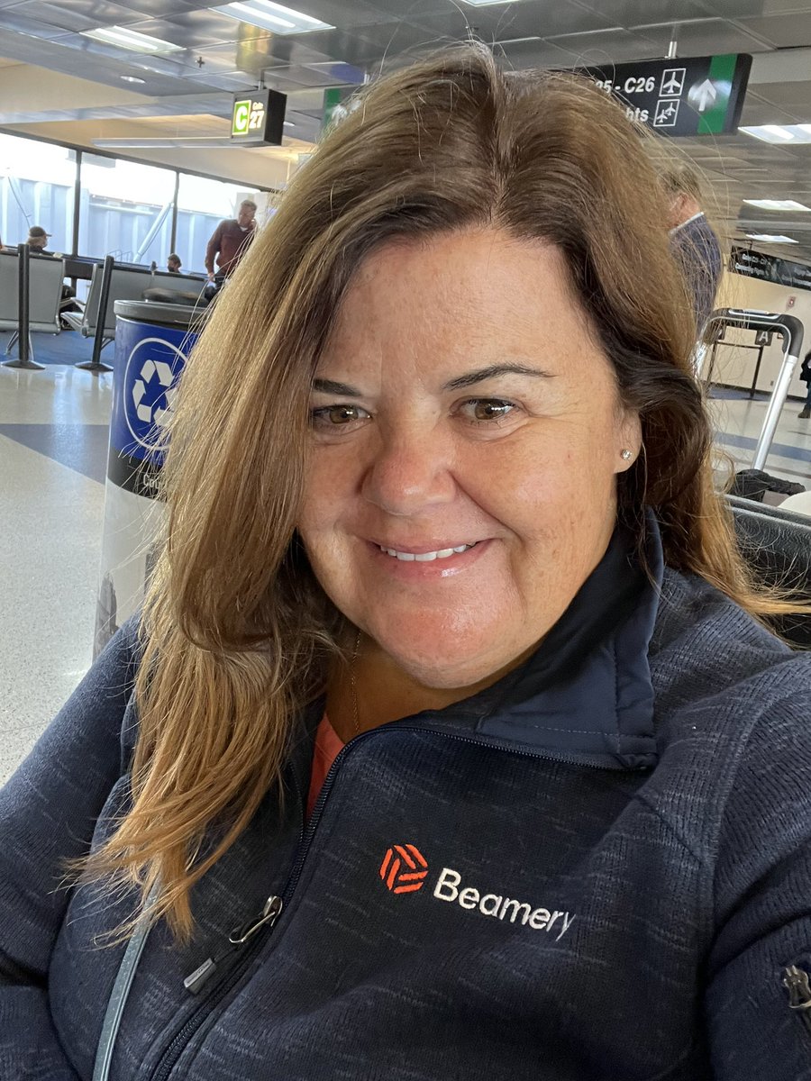 ahmarketer's tweet image. Headed to #SAPSapphireOrlando I’m confident the temp will be better than 43 in Boston this morning