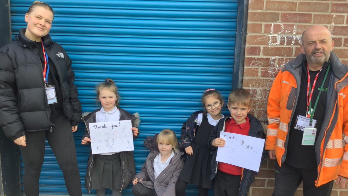 firststep_cycle's tweet photo. We had a pleasure teaching the reception children at @ThanetPrimary how to use balance bikes and scooters. The pupils at the school even created us a lovely thank you card! π΄π₯°
#firststepcycle #cyclecoaching #prepedal https://t.co/JCOqRqdwKw