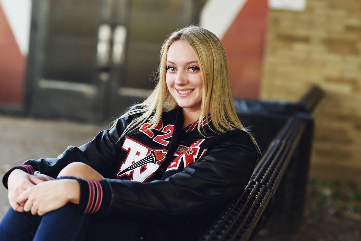 Today's Senior Spotlight is Taylor West.  Taylor plans to attend New Jersey Institute of Technology to play volleyball and pursue a degree in financial technology.

docs.google.com/document/d/1_9…