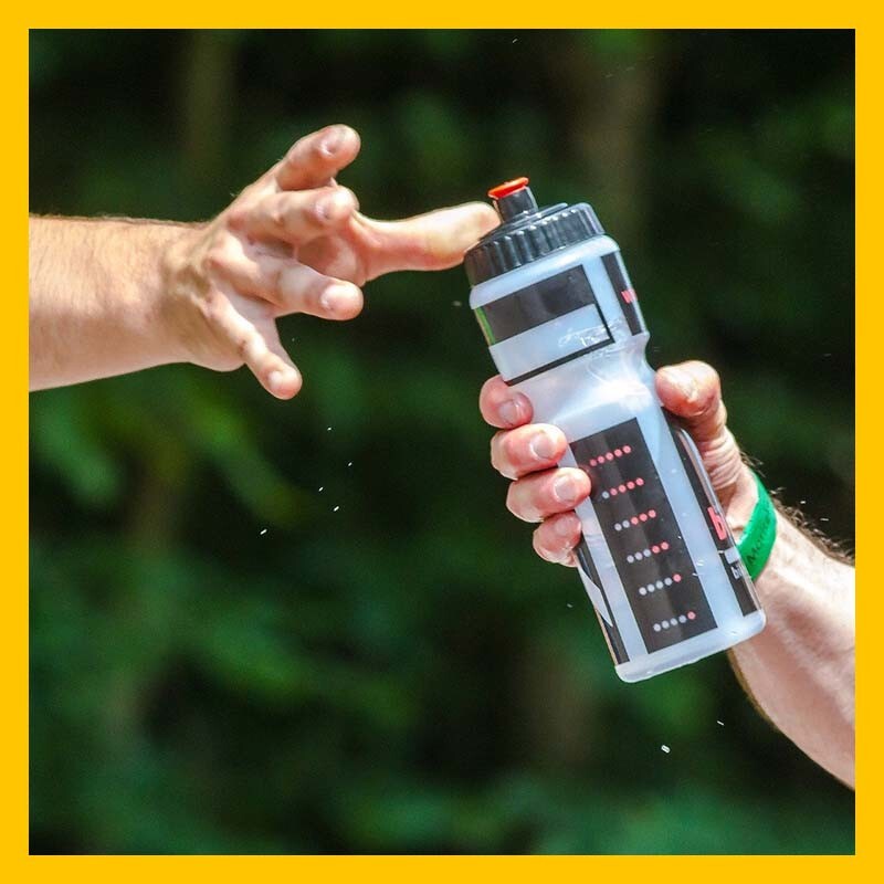 AloeCache's tweet photo. Drinking cold water allows the body's temperature to stay down for longer, lowering the impact of heat if you're getting a workout in whilst the sun is shining. 😅💦
#Fitness #Refreshing #Hydrate
https://t.co/pBAozTUBe5 https://t.co/uXyKNS5Y0Q