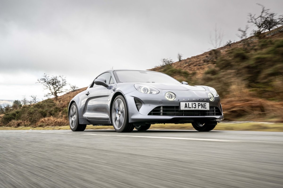 AlpineCentreUK's tweet photo. 6 days to go until the South Wales Car Festival and we are excited to meet you! 
#southwalescarfestival #event #sportscar 
#thundergrey #fireorange 
#a110S #a110gt https://t.co/xxwInE2mAV