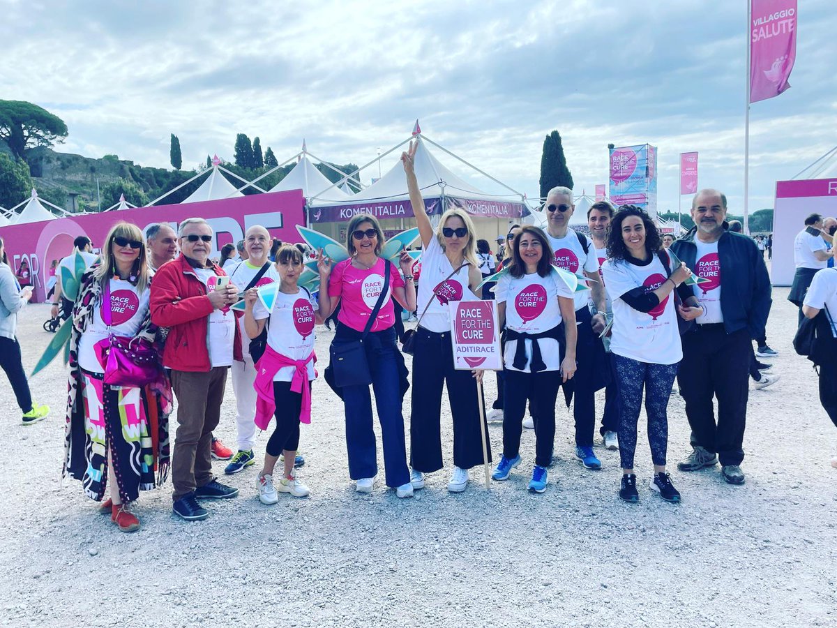 AditinetConsult's tweet photo. Come sempre noi di #Aditinet al fianco della ricerca! Domenica 8 maggio 2022 a Roma 
abbiamo partecipato alla maratona #RaceForTheCure2021 organizzata dall'associazione Susan G. Komen.
#AditinetPeople #TogetherIsPossible #ricerca https://t.co/llABO4QmJE