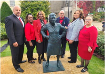 The_Biochemist's tweet photo. Read more about how @LacksFamily, #HELA100 team @CELLebrateHeLa and @BristolUni are working to celebrate the legacy of Henrietta Lacks while also advancing health equity https://t.co/uhVz4WXaOe https://t.co/R1BmErSVZ2