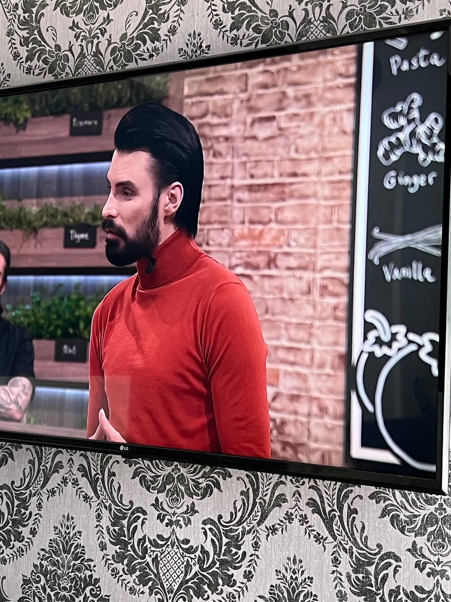 HullFootcare's tweet photo. Anyone think @Rylan  is morphing into peter sutcliffe # jacktheripper #readysreadycook https://t.co/IHj51CMIsy