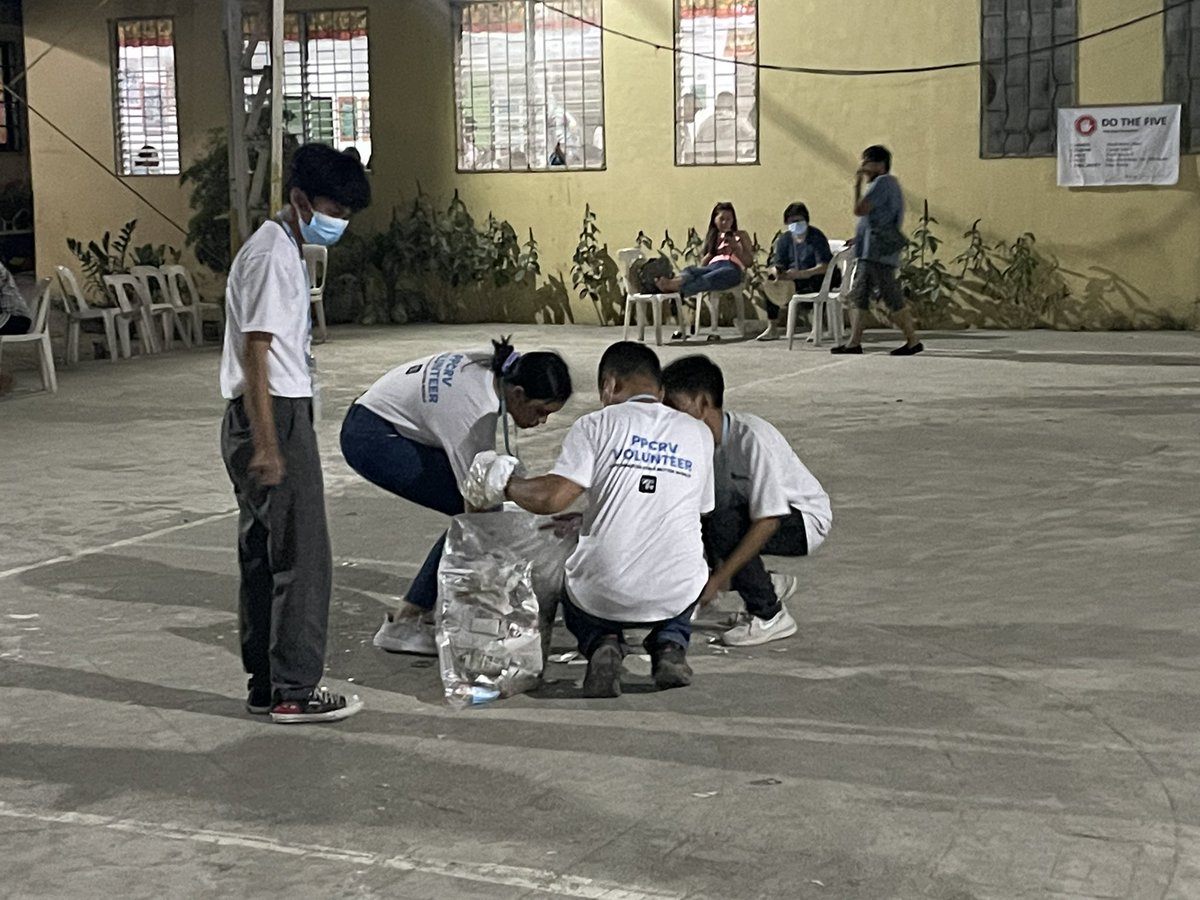brodmarc's tweet photo. Hindi lang para sa malinis na halalan, kundi sa malinis na kapaligiran #PPCRV #SRAP #makaPilipinas @PPCRV https://t.co/k6GNvsOqXG