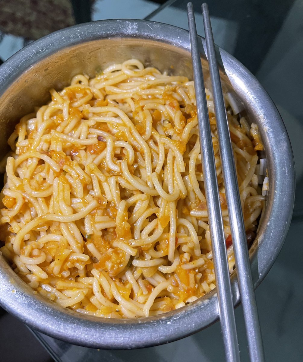CookiteasyRecip's tweet photo. Homemade pasta style noodles 😋
#homemadenoodles #homemadepasta #pastastylenoodles #noodles #cookiteasyrecipes #food https://t.co/rwElFxC5DD