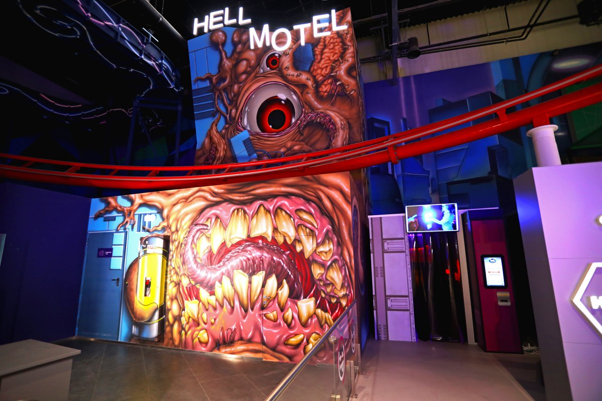 utartstudio's tweet photo. Art decoration of the walls of the facade of the attraction of the fear room "HELL MOTEL" in the amusement park "NEOPOLIS" shopping center "Respublika Park", Kyiv, Ring Road, 1. #art #mural #decoration #utart #utartstudio #follo4folloback https://t.co/O2cQ5tOjWg