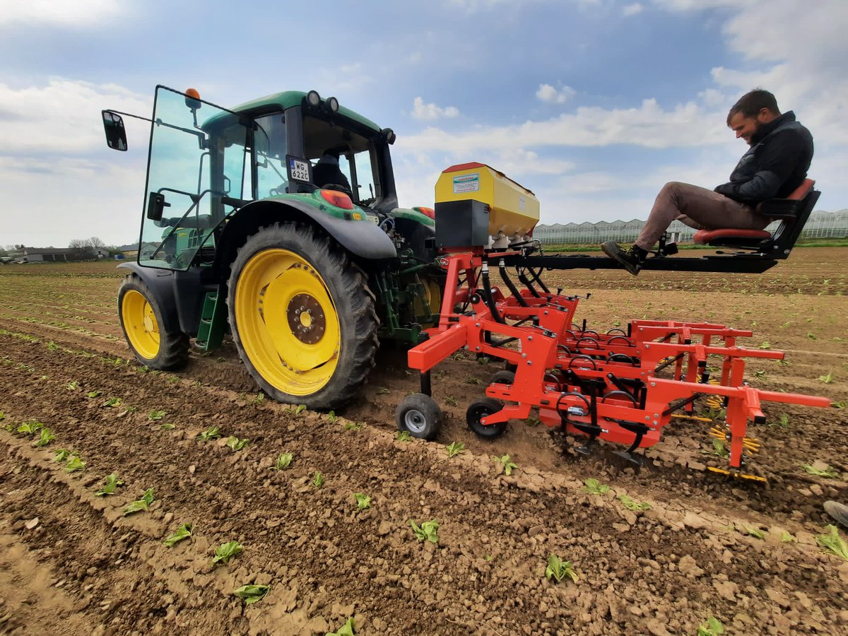 Agrarada's tweet photo. Planting sweet corn in Ukraine. Nivatop and Vaia in Poland https://t.co/hMq04PHmmz