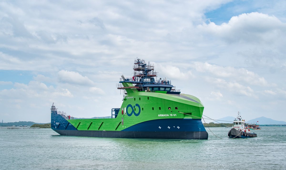benjohn65's tweet photo. First pictures of #Armada 78m remotely operated ship after launching showing 2x large #moonpools. @Ocean__Infinity is planning to build 23x similar innovative low-emission vessels.
https://t.co/KhKrzTz3h6 https://t.co/2Ex7xdfETP