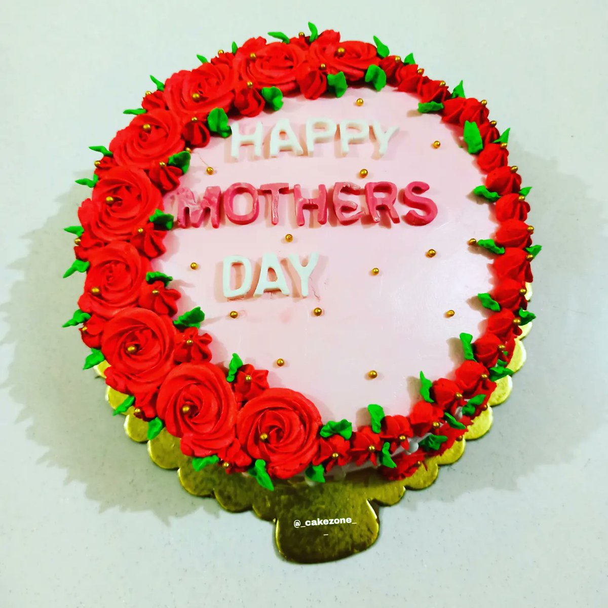cakezone__'s tweet photo. ๐ฏ%Eggless๐
Customised Cake๐นโค๏ธ
Pineapple flavour ๐๐๐
Direct message us for orders๐ฉ๐ฉ
.
.
#cakedesign #cakeoftheday #mothersdaychallenge #mothersday2022 #mothersdaycake #customisedcakes #pineapplecake https://t.co/pwxBE6E5VB