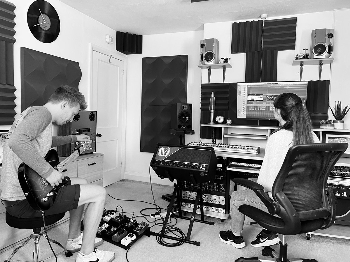 antonroadstudio's tweet photo. A shot from Saturday’s guitar session - thank you, Ben &amp; Issy, for making sure the session ran smoothly.  Ben’s new @VictoryAmps sounded beautiful👌🏻#guitar #recording #music #friends https://t.co/hlkVcU8ZUw