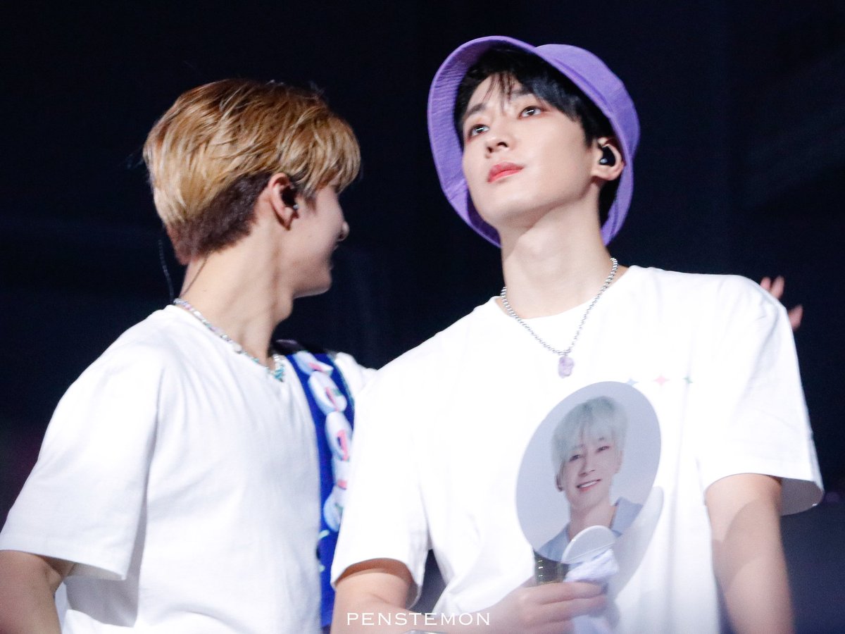 Penstemon96's tweet photo. 220507 HANABI 

이틀 동안 수고했어!🥰
우리 앞으로도 계속 행복하자😭😭✨

#SEVENTEEN    ⁠⁠ #세븐틴    ⁠ #준 #준휘 #문준휘 #文俊辉 #JUN #ジュン #원우　#WONWOO 
@pledis_17 https://t.co/8308yvFvef