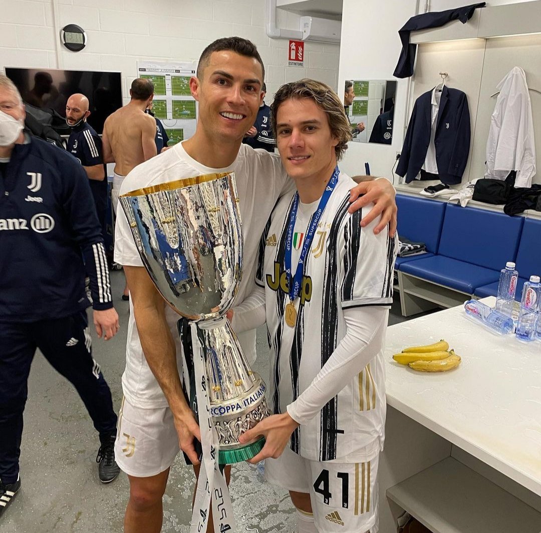 CristianoXtra tweet media