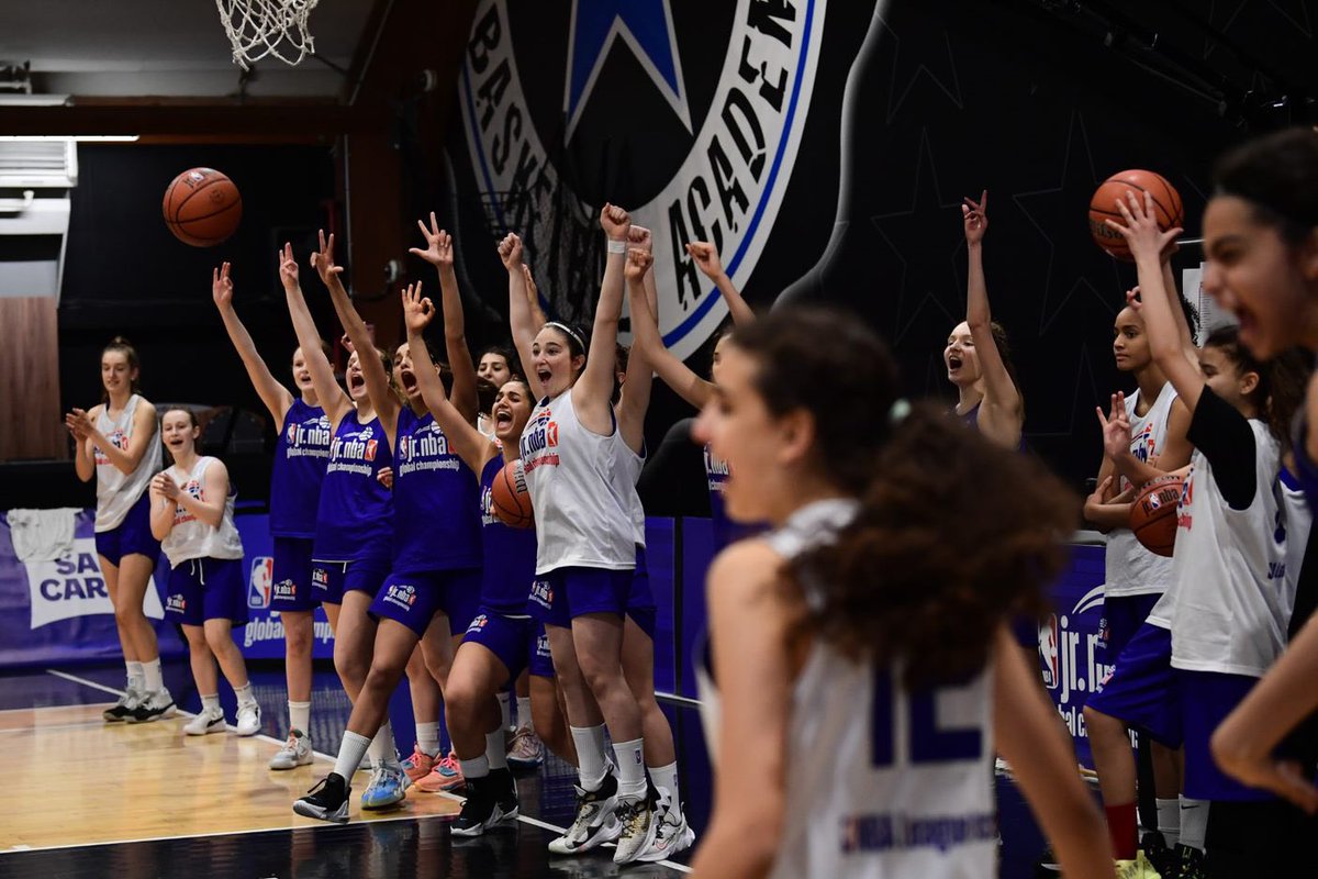 rachsimpp's tweet photo. Without a doubt my favourite moment from camp was seeing these young women, who had met just 24 hours before, support each other like this @jrnba @NBAEurope https://t.co/TOnY0gWUlb