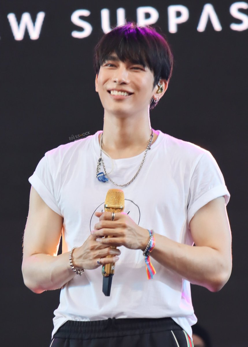 ม๊อกเมนมิว tweet media