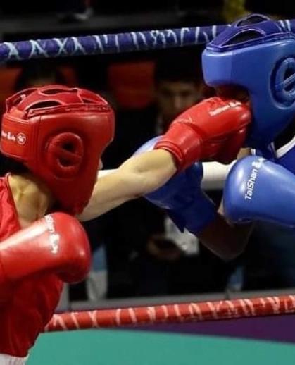 JovenDelBarrio's tweet photo. 🇻🇪 🥊 Desde el  Movimiento Jóvenes del Barrio felicitamos a nuestra Medallista de Oro, quien representó a Venezuela, a la Escuela de Boxeo Gregory Canelón y al Movimiento Jóvenes del Barrio en los Juegos Suramericanos de la Juventud en Argentina, Alondra Brito. Merecido premio 🥇 https://t.co/XdBIhI1Nfv