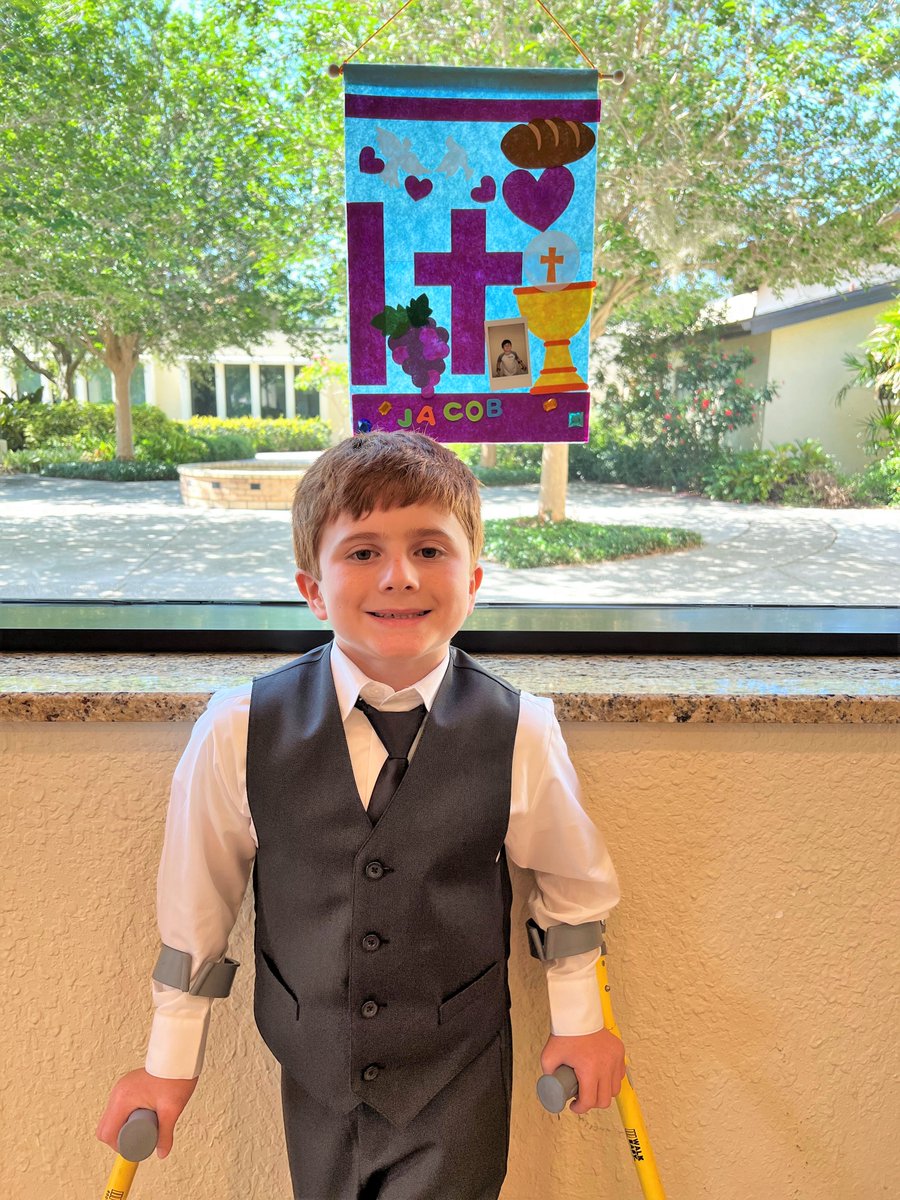 SCOS_parish_'s tweet photo. Congratulations to Jacob who received his First Holy Communion on May 8, 2022. What a wonderful way for his family to celebrate Mother's Day! #LifeatSiena https://t.co/e2hK7FeVU5