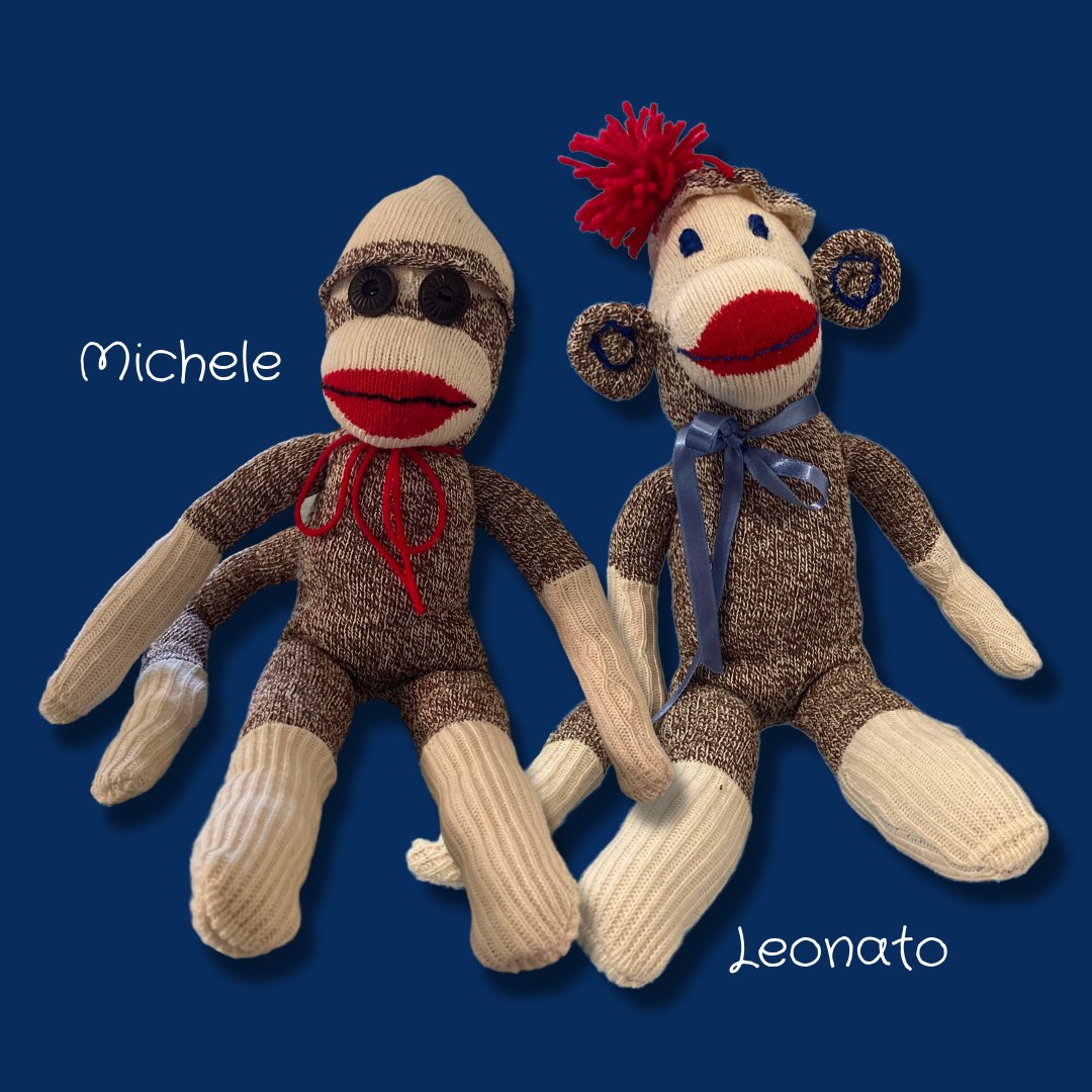 ShannonGrissom's tweet photo. Several years ago, I tried to make a sock monkey and ended up throwing the poor fellow in the trash. From then on, I figured I'd stick to painting:) Today I am grateful for attitude adjustments. Meet brothers Michele by @_CherBear  &amp; Leonato by me :) #grateful #sockmonkey https://t.co/sPSYypOedk