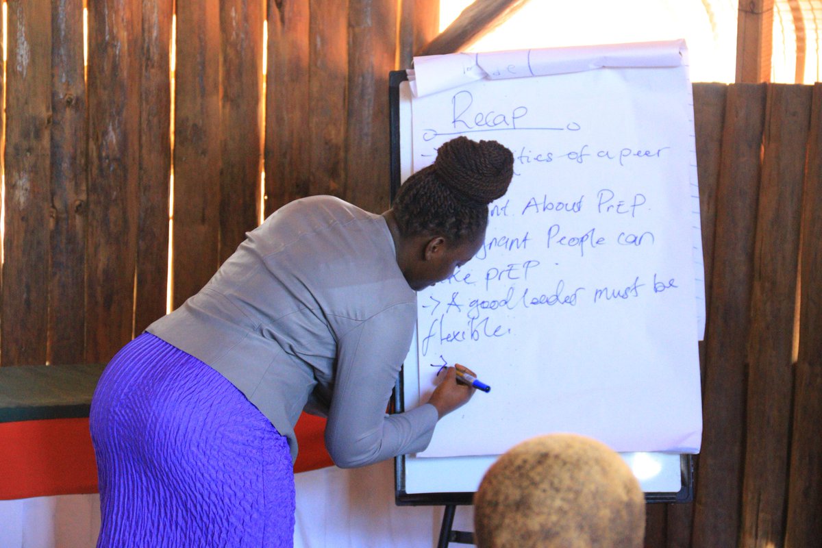 WOPEIN_UG's tweet photo. WOPEIN sucessfully conducted a 2 days Peer Training on the 3rd and 4th of May 2022. It's purpose was to refresh peers on how best they can conduct HIV Testing services . This happened courtesy of @PepfarUganda.
Thanks @pepfafuganda 
https://t.co/BOVn1uk4KT https://t.co/IWX6ikDdXx