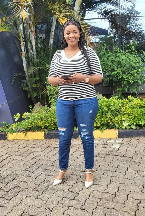 Cate_Waruguru's tweet photo. Makofi Kwa @DrAlfredMutua, amecheza kiyeye 👏👏👏👏

Blessed Week!!

#LaikipiaWomenRep 
#daughterofzion 
#MamaNiSimba 
#HustlerNation 
#KaziNiKazi https://t.co/7ugHN2lPff