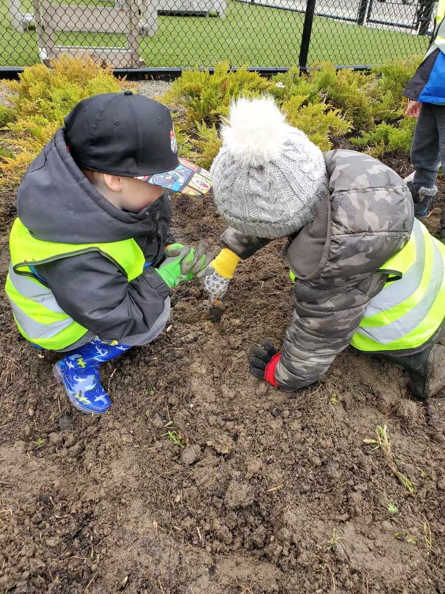 École élémentaire Dyane-Adam tweet media