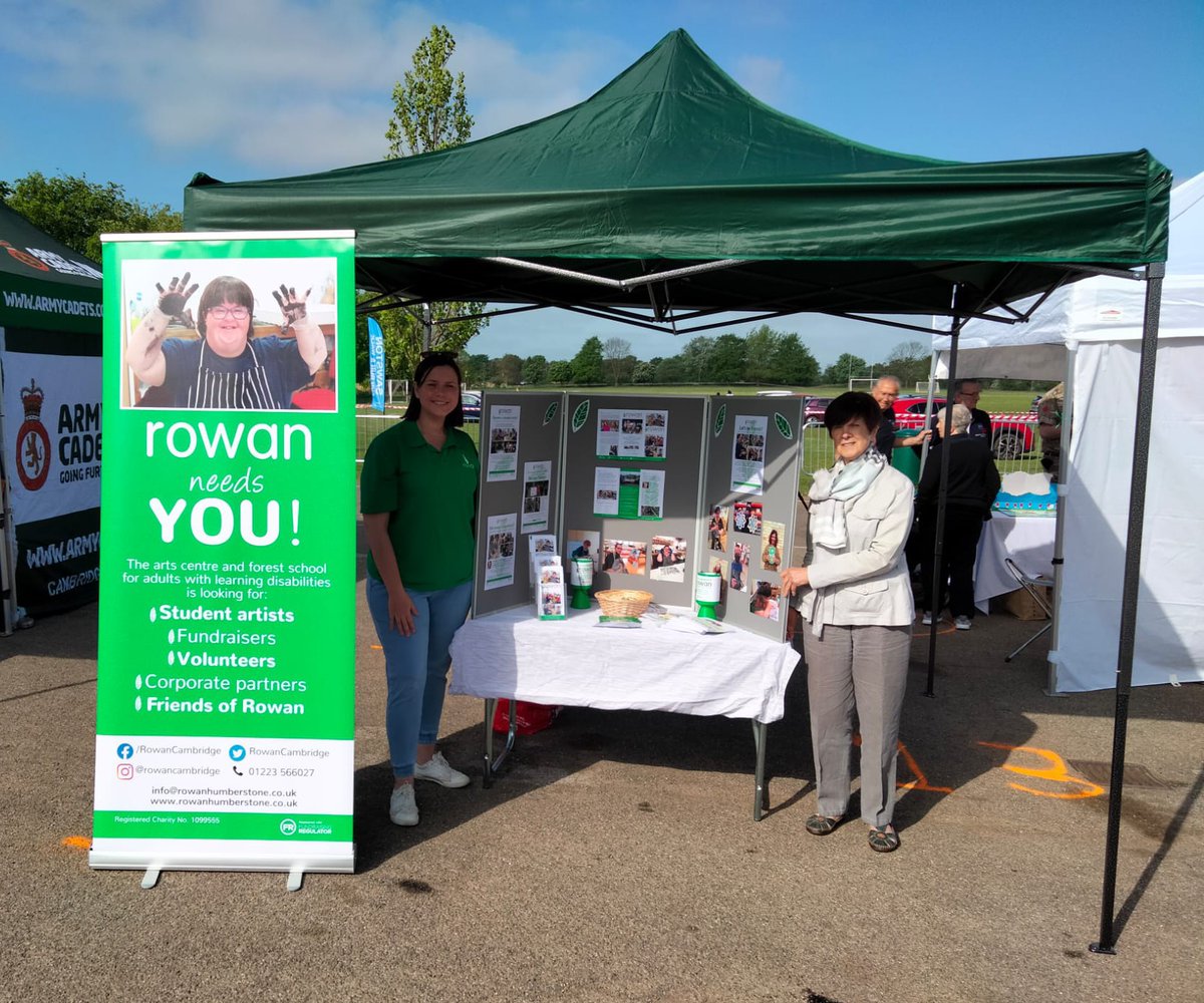 RowanCambridge's tweet photo. It was fantastic to be at the Sawston @2022funrun yesterday. With 1100 runners taking part it was the biggest in their history. We were honoured to be chosen as one of the beneficiaries. Check out @StarCambs for more photos! #FunRun #Sawston #ThankYou #Cambridge #Charity https://t.co/tlxZaBAxQs