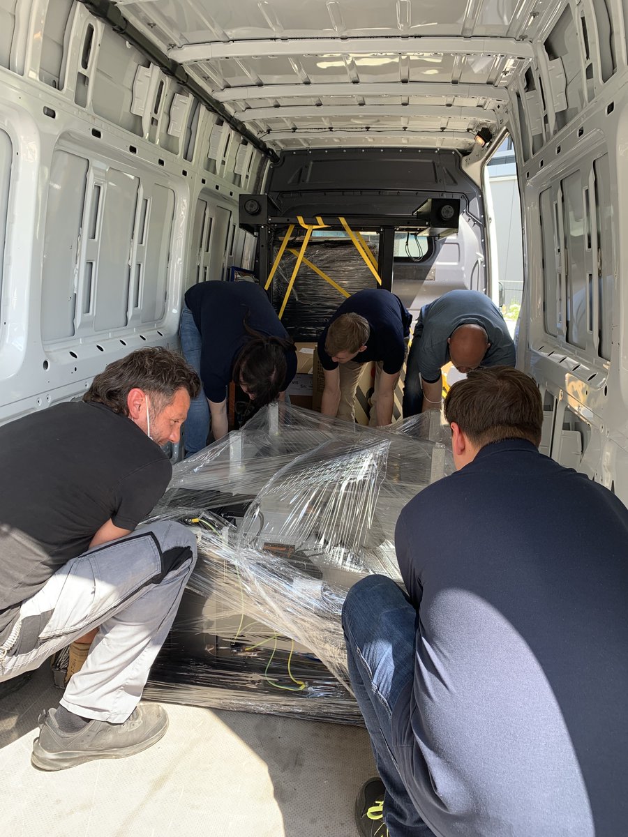FoF1_UniHD's tweet photo. We are excited!!!! Installation day 1 of the #Minflux #nanoscope @UniHeidelberg
Wonderful research possibilities ahead of us thanks to REACT-EU, #efre and #mwk Baden-Württemberg @TheresiaBauer https://t.co/yIOTn3mCyC