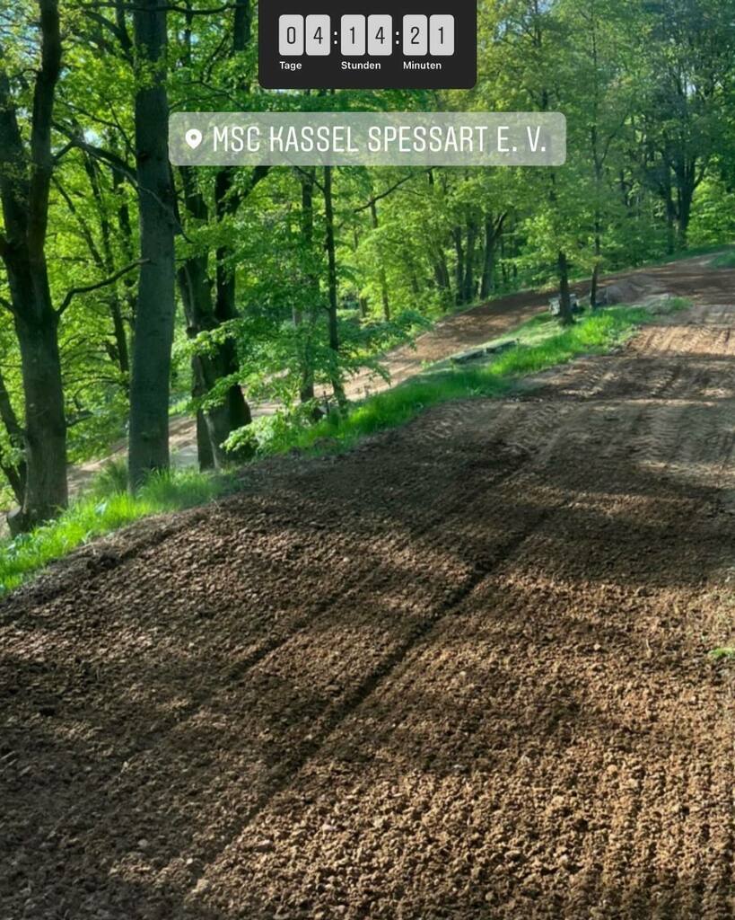 damcv_de's tweet photo. Am 14.-15.5. findet auf der Strecke Kassel Spessart der erste von insgesamt 2 DAM Läufen beim MSR statt! Alle Fahrer der Jugendklassen einschl. MX2 Jugend und Inhaber einer DAMCV Lizenz werden gewertet!
Fragen? Dann meldet euch : info@damcv@de https://t.co/zGRSpXLaDj https://t.co/KwGw9gsZaS