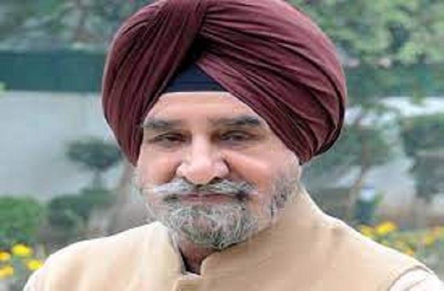 punjabkesari's tweet photo. पूर्व कैबिनेट मंत्री तृप्त बाजवा ने छोड़ी सरकारी रिहायश
https://t.co/Kk4lohkeFD
#Formercabinetminister #TriptBajwa #left #governmentresidence #politcalleader #politicalparty #hindinews #latesthindinews https://t.co/TOQJgpBh7u