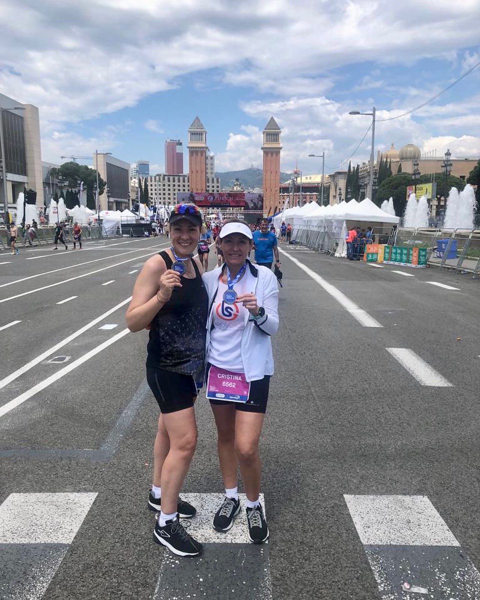 Sportdifferent_'s tweet photo. Recuerdos de una #AMagicExperience por las calles de Barcelona sobre las @EndaSportswear LAPATET
@maratobarcelona
#runlikeakenyan🇰🇪 https://t.co/5Voh29Ftog